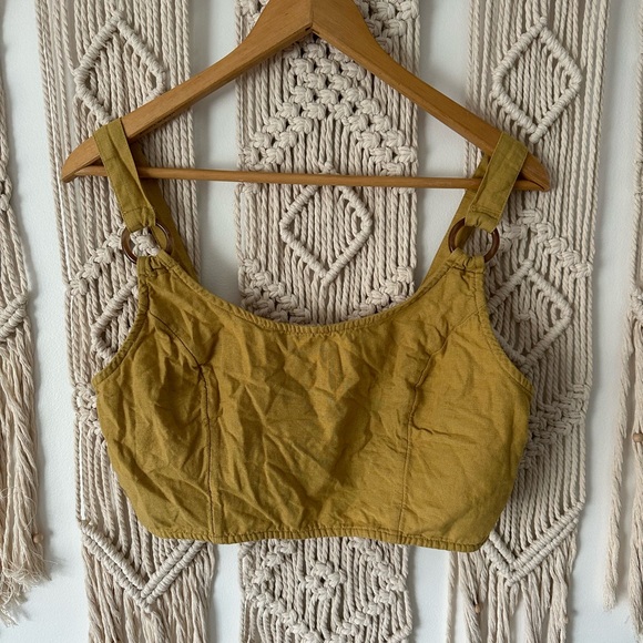 American Eagle Tank  3/15$ - Picture 1 of 4